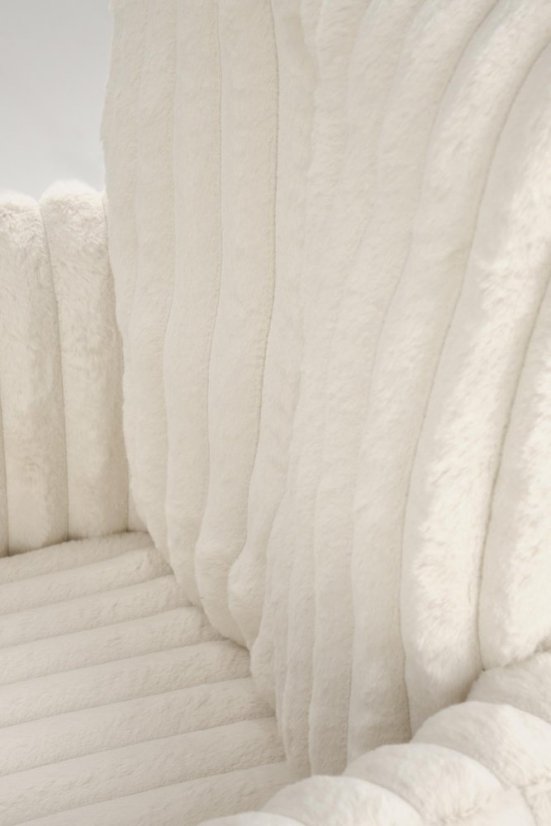 Jedálenské kreslo K572 krémové