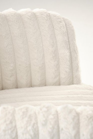 Jedálenské kreslo K572 krémové