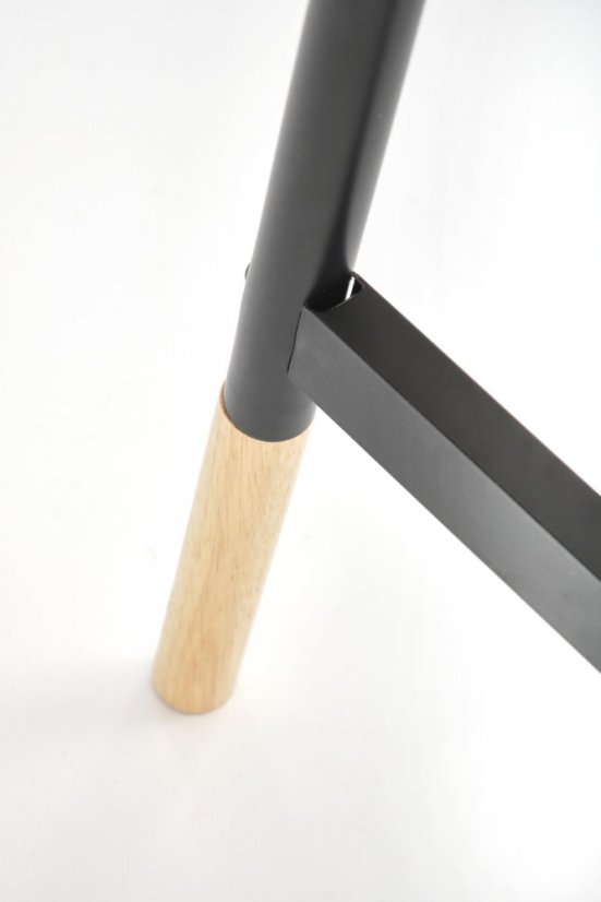 Věšák WU32 černý